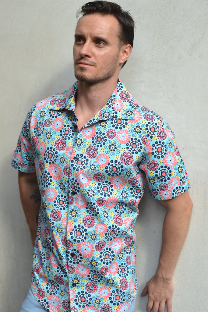 Sky blue short sleeve shirt.